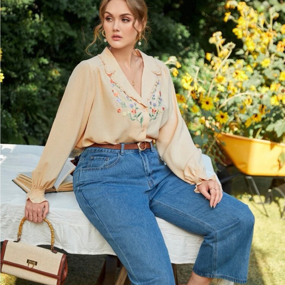 SHEIN floral embroidery button up blouse with ruffle collar sz 4x